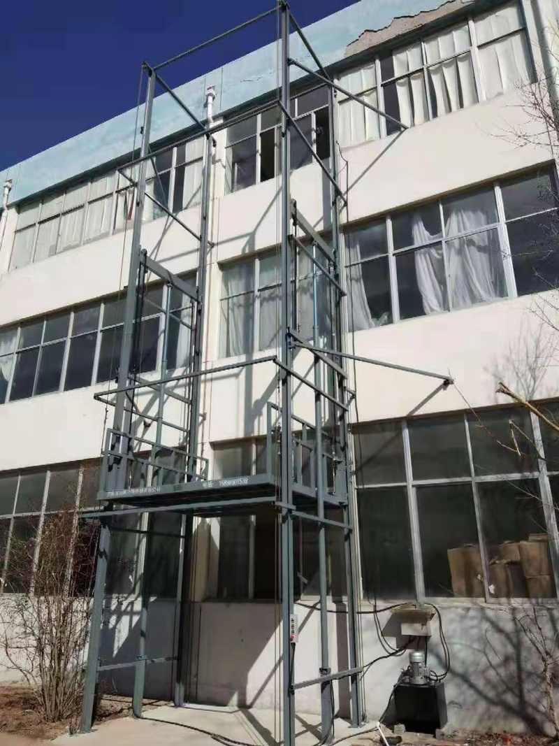 徐州室外贴墙货梯